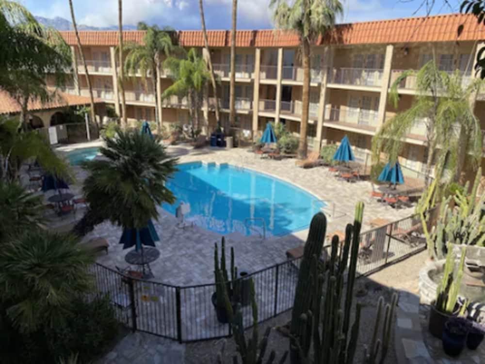 Doubletree Suites By Hilton Tucson-Williams Center Exterior foto